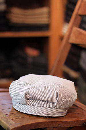 RAILROAD CAP_e0186470_222063.jpg