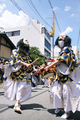 祇園祭2010年　山鉾巡行２_c0196076_23451124.jpg