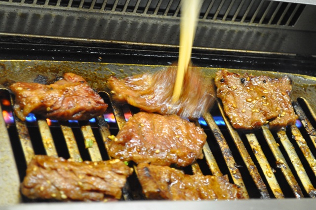 みんなは焼き肉、かぼちゃんはお留守番_a0126590_761876.jpg