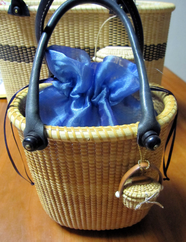 Cute Inner Pouch in ”Opera”_f0197215_11431917.jpg