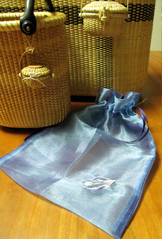 Cute Inner Pouch in ”Opera”_f0197215_11432972.jpg