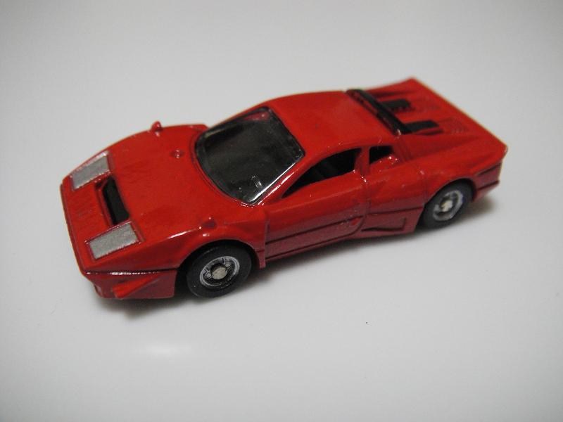 またミニカー買ってしまいました～No.268・269 「1：100 Ferrari 365GT4/BB」_b0185640_2050599.jpg