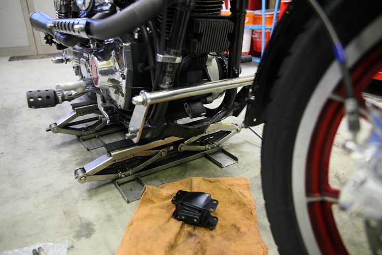 SIMMONSオリジナル DYNA用E/Gスタビライザー! : SIMMONS-CYCLES SIMMONSオリジナル DYNA用E/Gスタビライザー! : SIMMONS-CYCLES