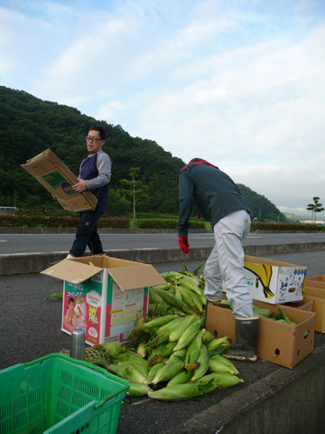 【7月18日(日)】黄色い1日…。_c0221349_16532277.jpg