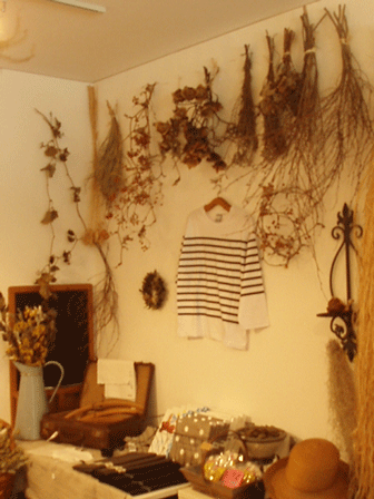 c0129702_9445075.gif