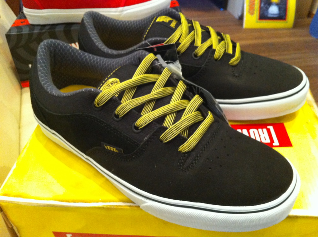 VANS入荷！_a0160560_15395830.jpg