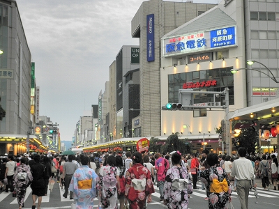 次女と二人で、宵祭り_b0145863_2351272.jpg