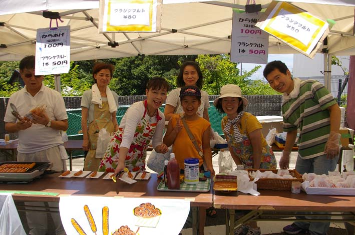 祭りはコミュニティを維持させる舞台装置：10高野台夏祭り_c0014967_19295081.jpg