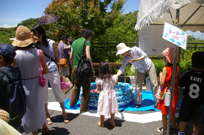 祭りはコミュニティを維持させる舞台装置：10高野台夏祭り_c0014967_19355653.jpg