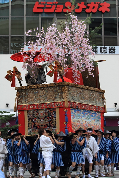 祇園祭 ~山鉾巡行(後編)~_e0051888_4472194.jpg