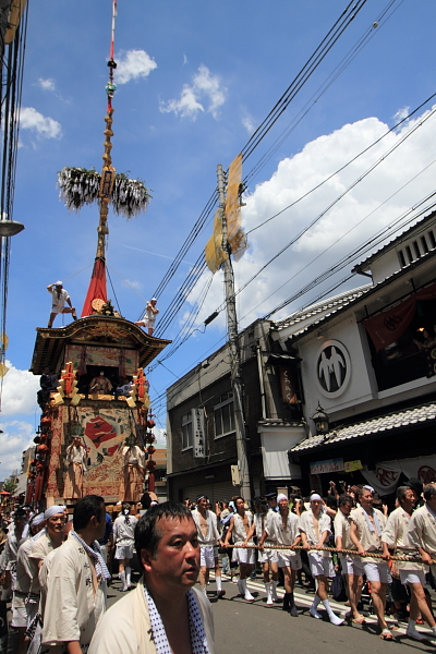 祇園祭 ~山鉾巡行(後編)~_e0051888_4484885.jpg
