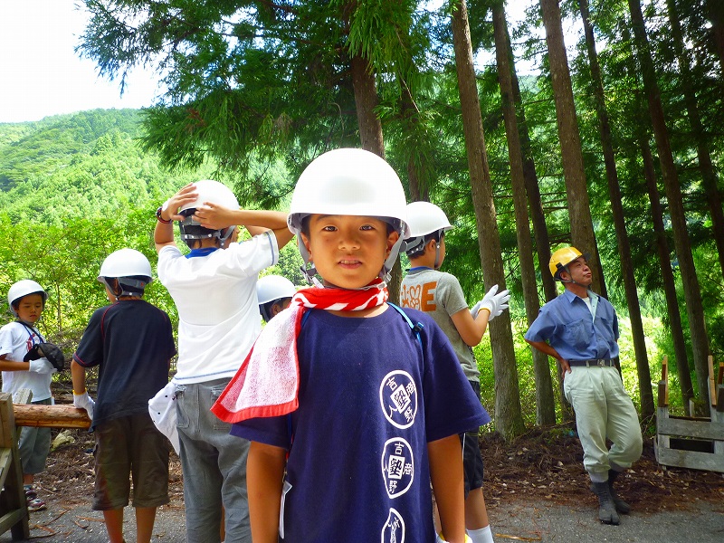 「吉野キッズビジネス体験塾2010」林業・間伐体験～下北山村へ_b0132693_10103279.jpg