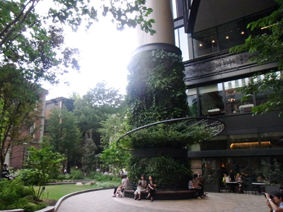 b0019140_16068.jpg