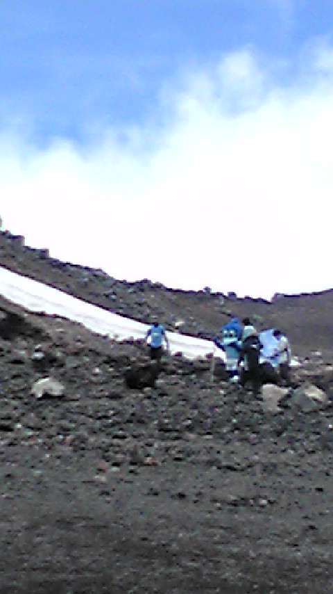 富士山山頂で・・・_c0206900_85319.jpg