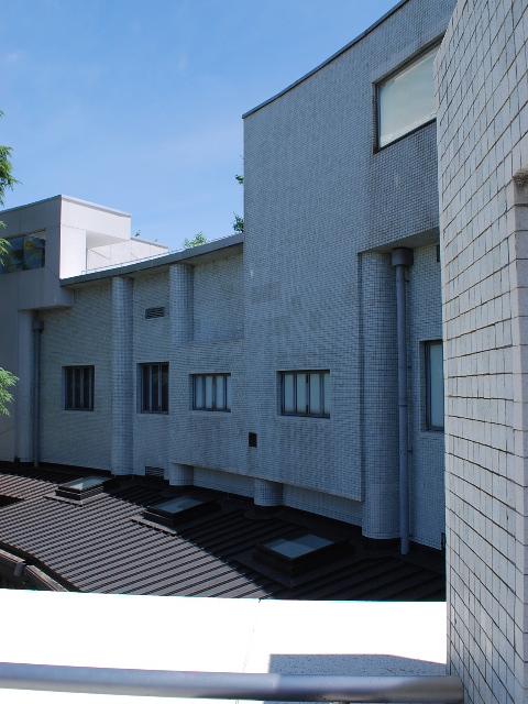 東京品川の原美術館(昭和モダン建築探訪)_f0142606_2224623.jpg