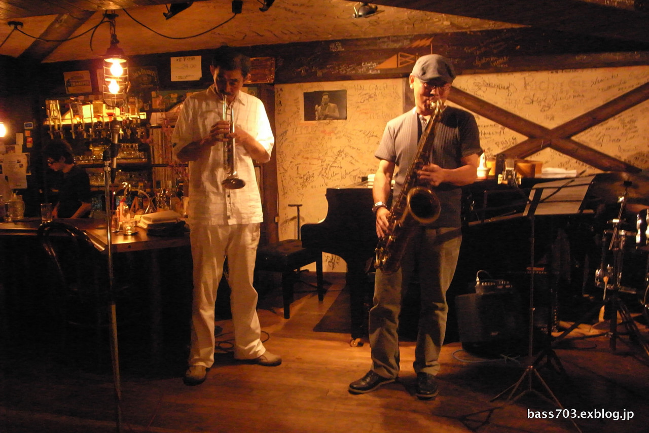 c0091117_06160.jpg