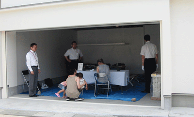 c0220674_23131339.gif