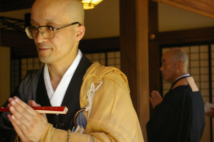 自然体だった横田管長の初説法:第75回円覚寺夏期講座 : 北鎌倉湧