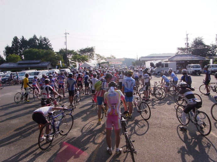 第７回 山岳グランフォンド in 吉野 （ショートコース）　その壱_c0095900_1858381.jpg