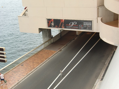 e0123104_941314.jpg