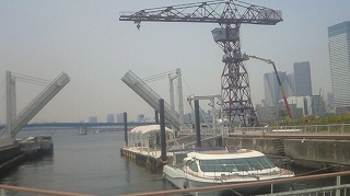 d0052263_028408.jpg