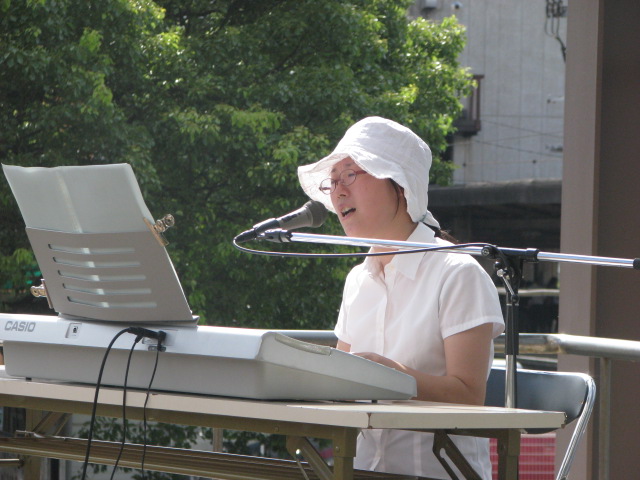b0161073_0491095.jpg