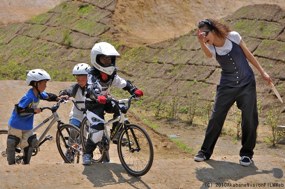 ７月２４日秩父滝沢サイクルパーク佐伯進BMXスクールVOL1_b0065730_197994.jpg