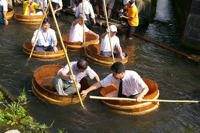 仁義なき戦い 田宿川たらい流し川祭り_f0141310_232938100.jpg