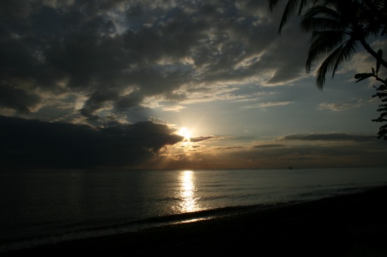 Spa Village Resort Tembok,Bali － バリ島北部のサンライズ －_a0102153_2211870.jpg