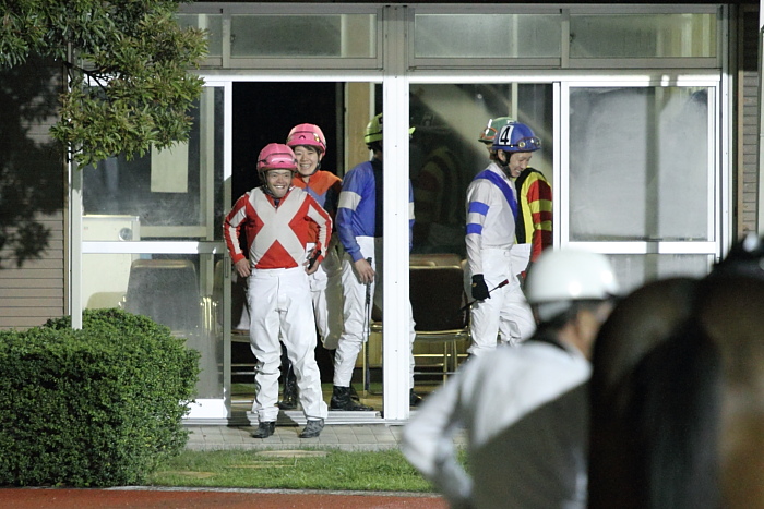 2010年7月4日（日） 高知競馬 10R 一発逆転 ファイナルレース B-4 記者選抜_a0077663_19181341.jpg