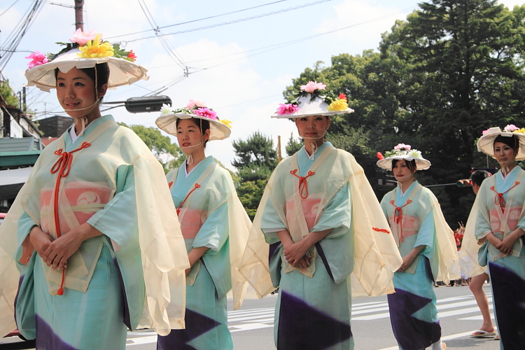 祇園祭 ~花傘巡行(後編)~_e0051888_3405912.jpg
