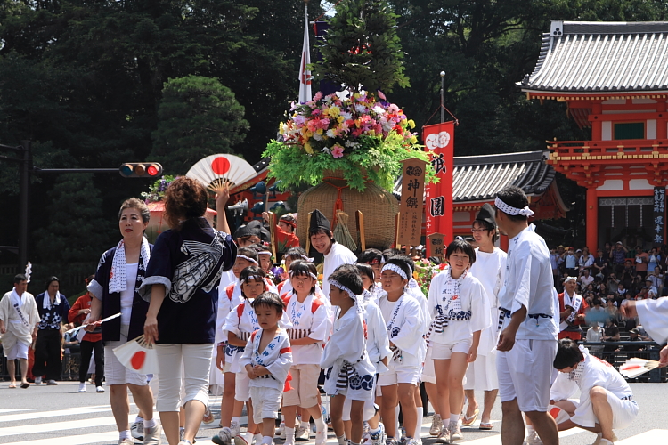 祇園祭　～花傘巡行（後編）～_e0051888_3422166.jpg