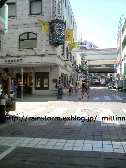 新CMの撮影は横浜元町　写真届きました_c0047605_1815320.jpg