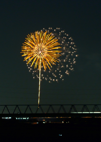 che bello!!! il fuoco d\'artificio di giapponese_e0081119_214836.jpg