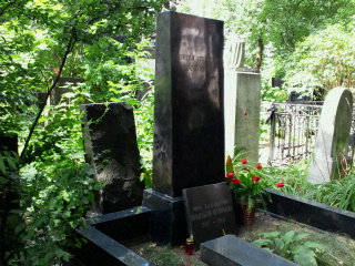 a0151913_1321575.jpg