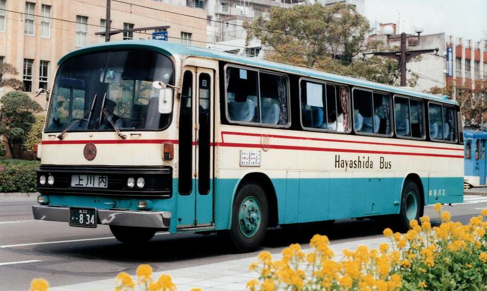 林田バスのアルバムから 4 940 バス三昧