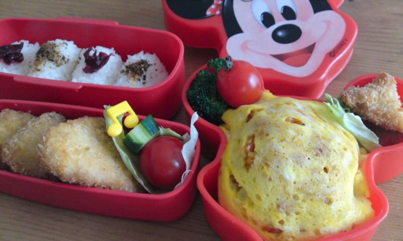 オムライス弁当_d0164479_919375.jpg