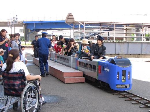 2010年7月31日（土）：釧路で鉄道と北斎_e0062415_19345287.jpg