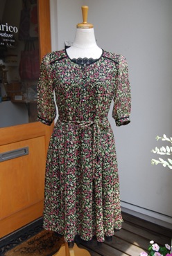 シフォンのワンピース_d0127925_22523389.jpg