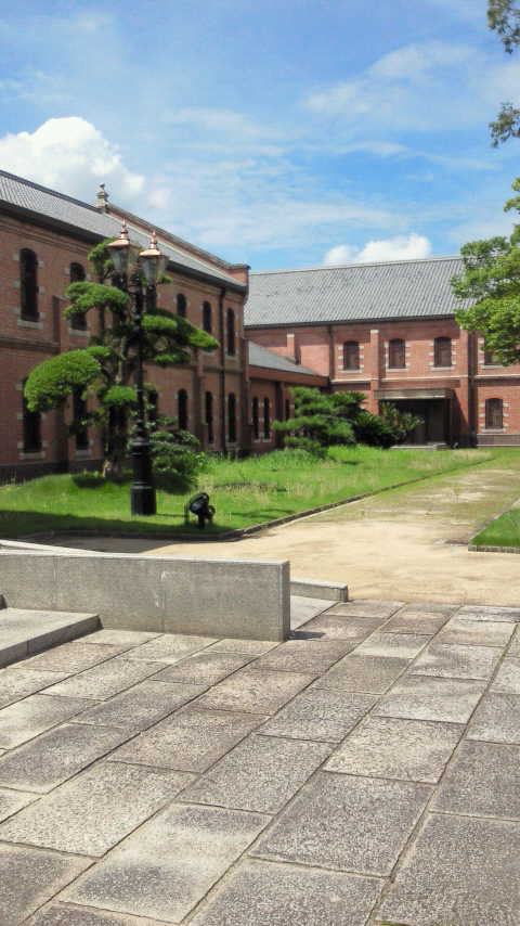 e0179943_1604223.jpg