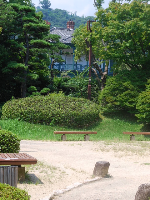 神戸相楽園の旧ハッサム邸_a0110756_7473170.jpg