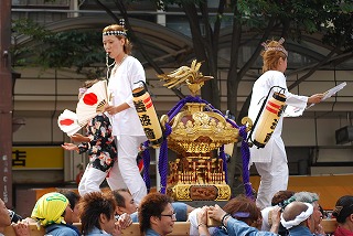 祭りは神輿だ!_d0050503_21561622.jpg