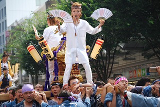 祭りは神輿だ!_d0050503_21563110.jpg