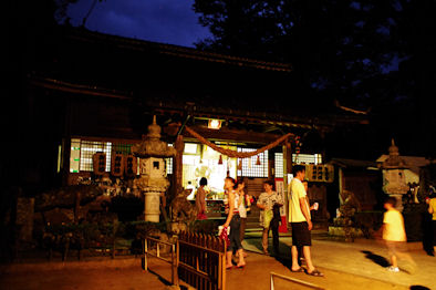 諏訪神社祇園_d0032114_2212327.jpg