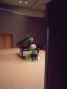 carbon piano発表会 「little waltz」_f0190816_2544629.jpg