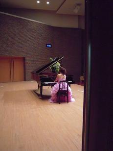 carbon piano発表会 「little waltz」_f0190816_255980.jpg