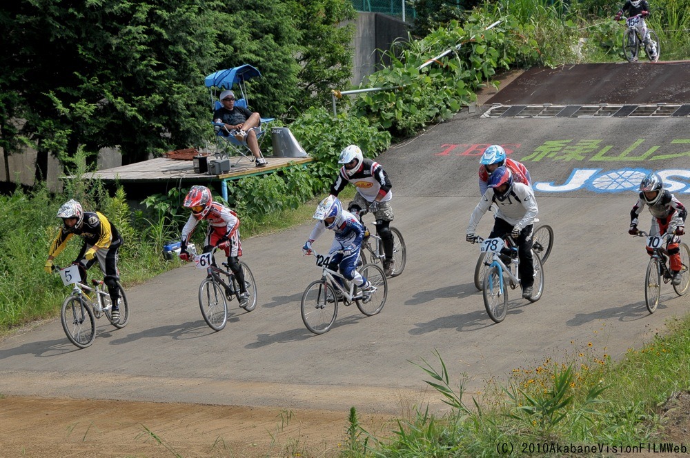 ２０１０JOSF緑山８月定期戦VOL5：パウダー、クルーザー決勝_b0065730_0585051.jpg