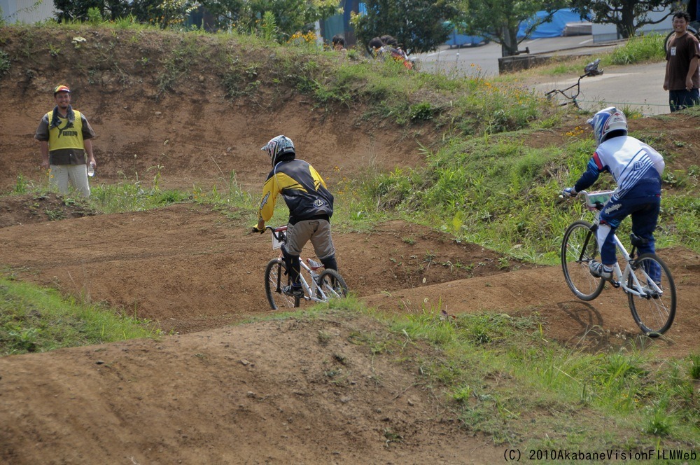 ２０１０JOSF緑山８月定期戦VOL5：パウダー、クルーザー決勝_b0065730_133894.jpg