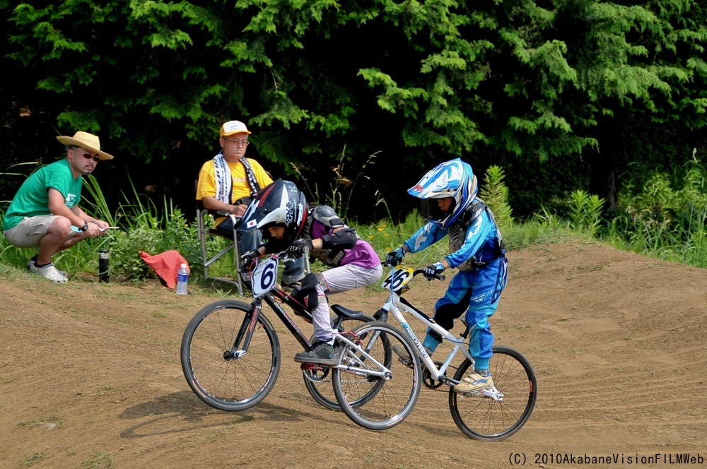 ２０１０JOSF緑山８月定期戦VOL7：ミルキー８、ジュニア決勝_b0065730_1591278.jpg