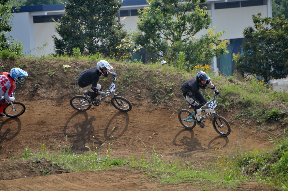 ２０１０JOSF緑山８月定期戦VOL10：３０オーバー決勝_b0065730_21263236.jpg